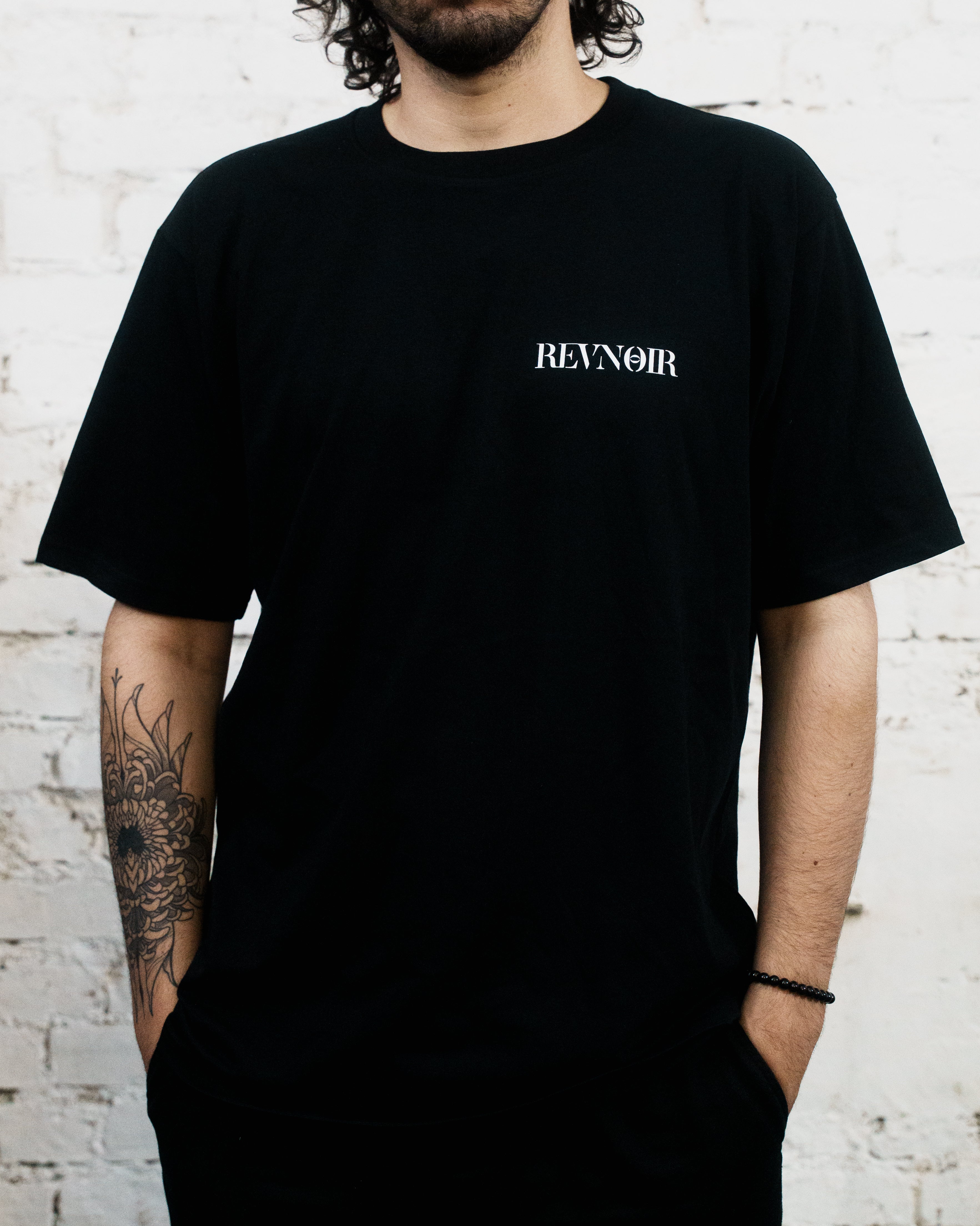 T-Shirt Black Japanese Script (oversize) – Revnoir Store
